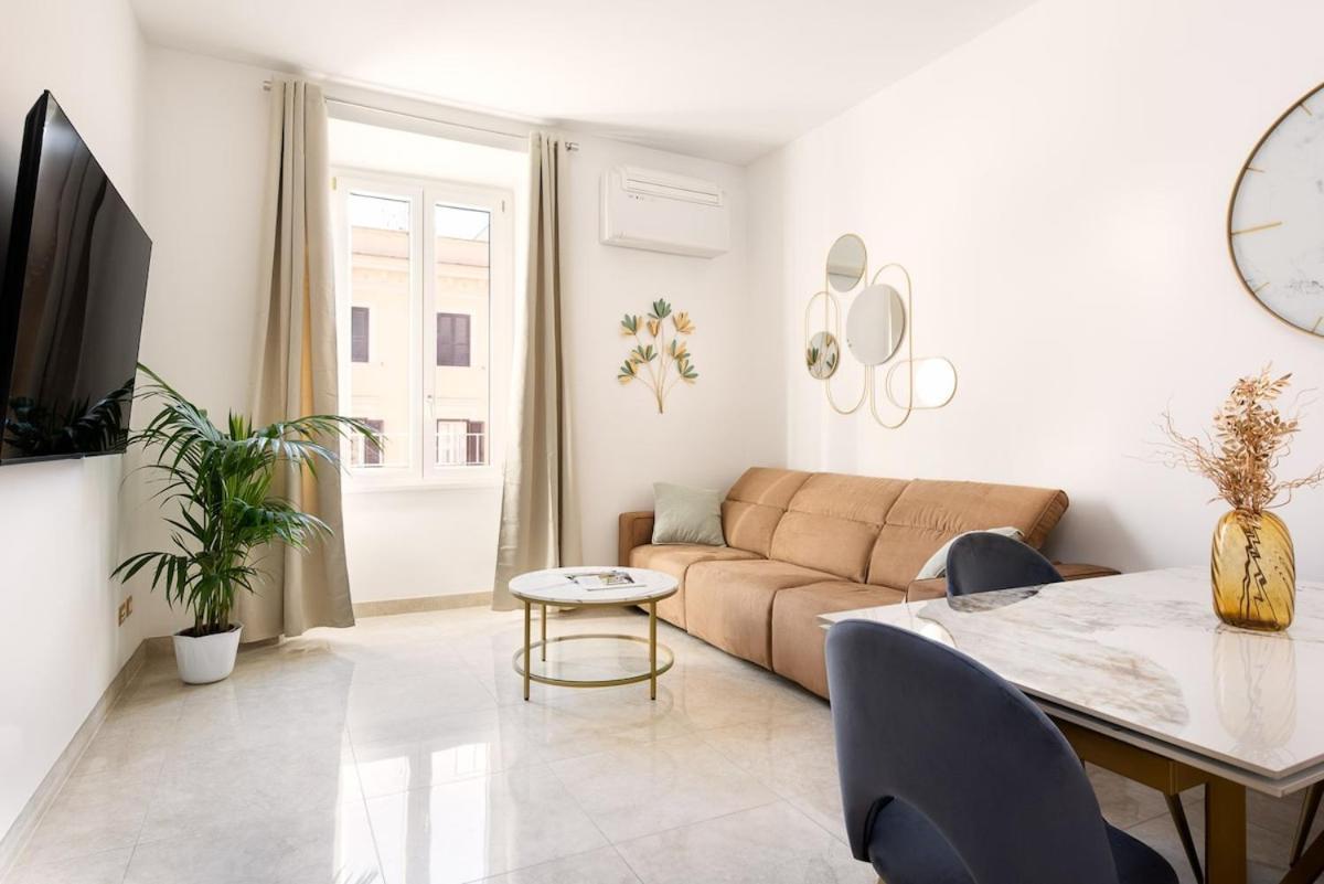 Idyllia - Spacious Bright Flat Apartment