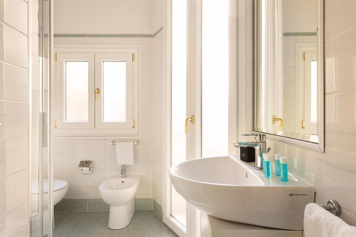 Idyllia - Spacious Bright Flat Apartment Rome